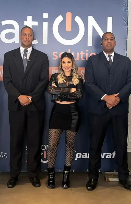 Profissionais da MIB Service em recepção de evento corporativo